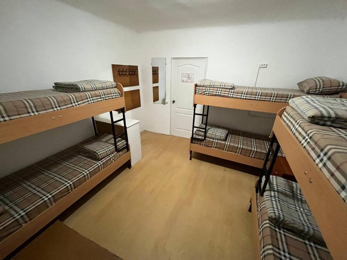Fox Hostel Kiev Eksteriør bilde