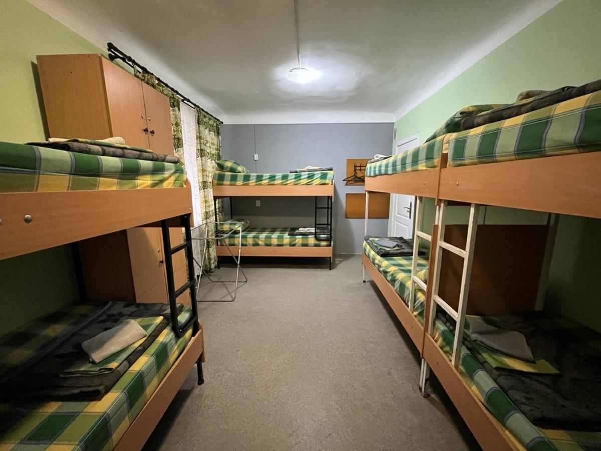 Fox Hostel Kiev Eksteriør bilde